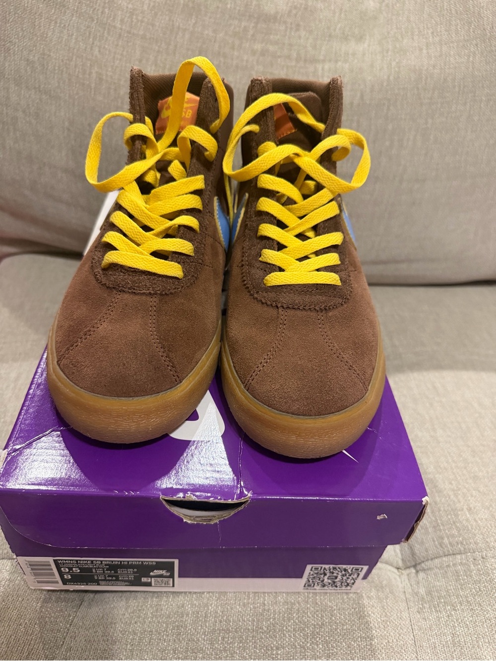 Women’s Nike SB Bruin Hi PRM WSS shoes